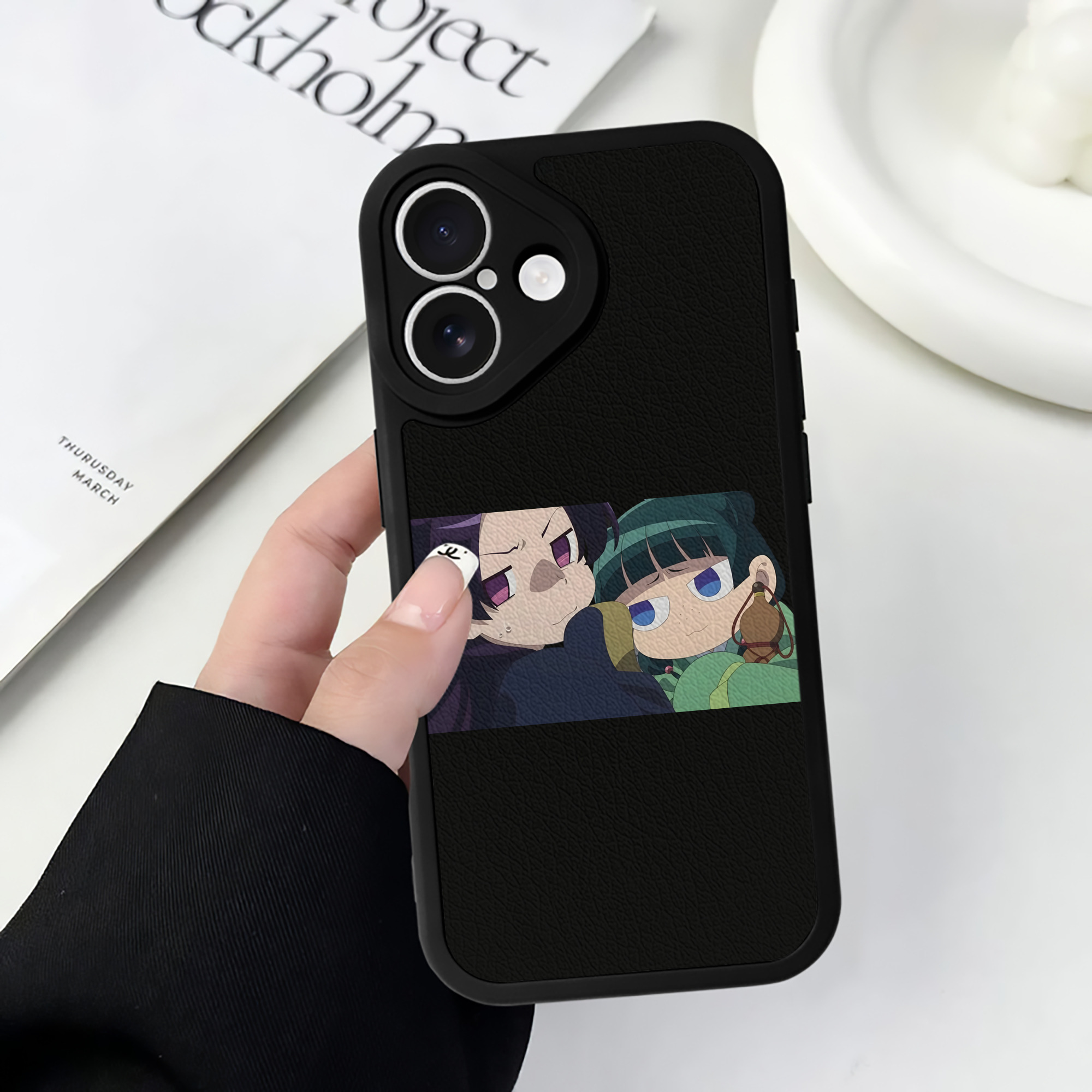 薬屋のひとりごと The Apothecary Diaries 【iPhone 16シリーズ対応】シリコンスマホケース（レザー調） 材質：シリコン